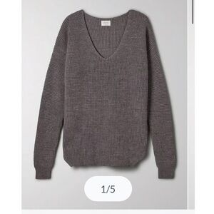 Wilfred Free Wolter Charcoal V-Neck Sweater